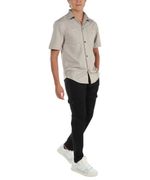 104692979-Pantalon-jogger-tipo-cargo-Unexpected-negro-solido-para-hombre