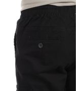 104692981-Pantalon-jogger-tipo-cargo-Unexpected-negro-solido-para-hombre