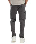 104692986-Pantalon-jogger-tipo-cargo-Unexpected-gris-oscuro-solido-para-hombre