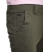 104693017-Pantalon-chino-Unexpected-verde-olivo-solido-para-hombre
