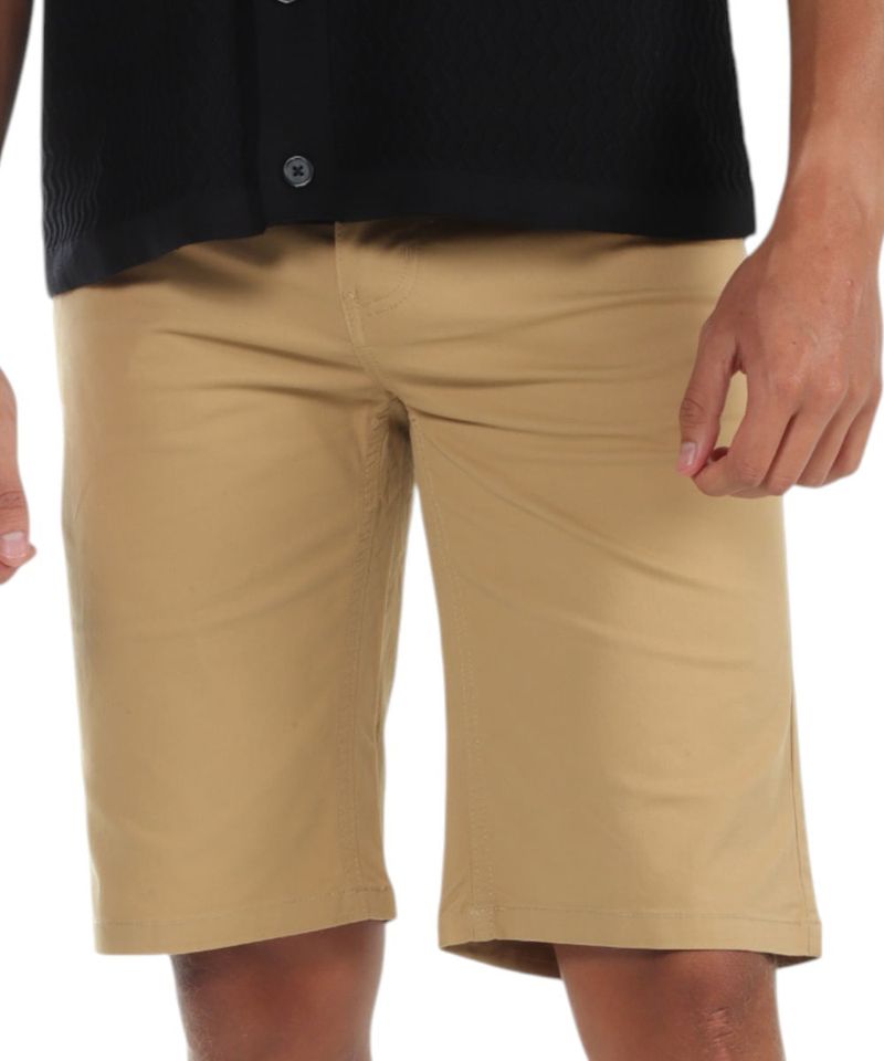 104693052-Short-chino-Unexpected-slim-fit-khaki-solido-para-hombre