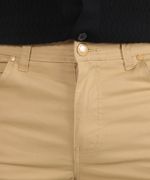 104693052-Short-chino-Unexpected-slim-fit-khaki-solido-para-hombre