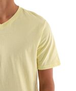 104731521-Camiseta-deportiva-Teammate-cuello-v-amarilla-para-hombre