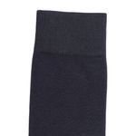 104842158-Par-de-calcetines-de-vestir-Unexpected-navy-con-textura-para-hombre