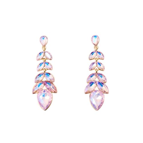 Aretes largos dorados para mujer