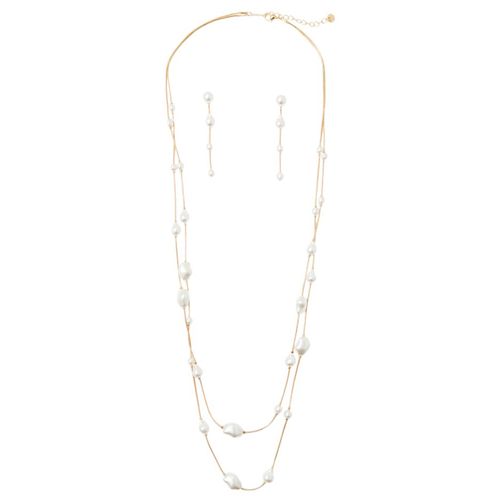 Set de collar y aretes dorados para mujer