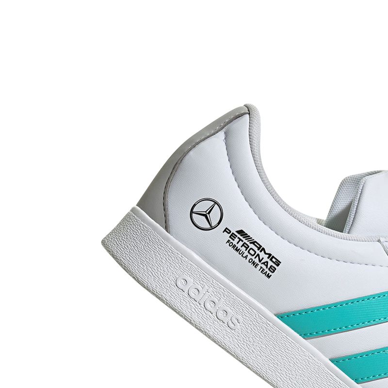 104941856-Zapato-Adidas-Court-Mercedes-AMG-deportivo-casual-blanco-para-hombre