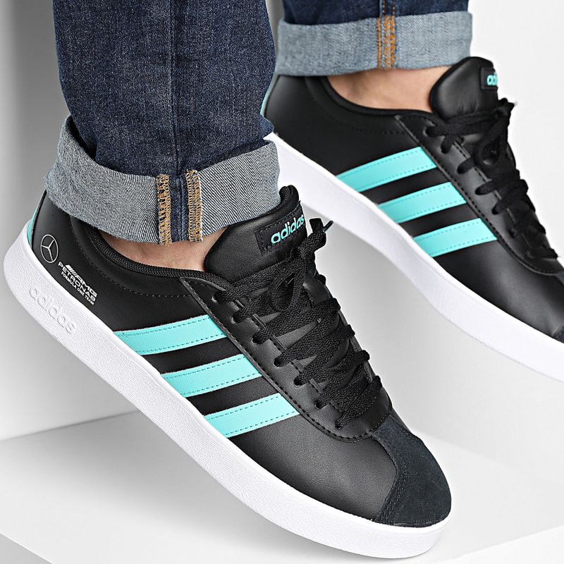 104941886-Zapato-Adidas-Court-Mercedes-AMG-deportivo-casual-negro-para-hombre