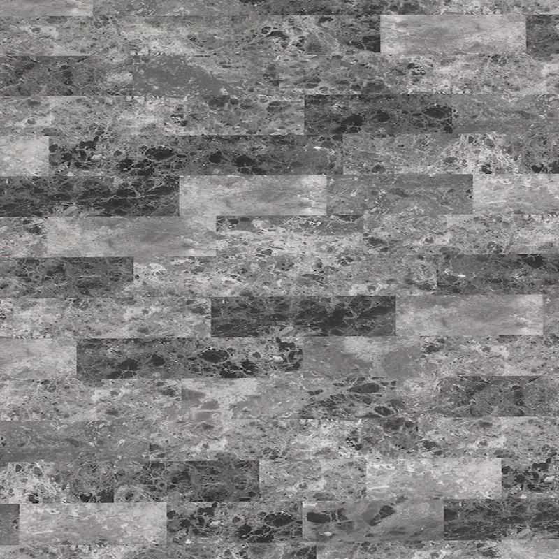 104663985_2