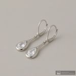 104886301-Aretes-largos-de-gota-de-brass-plateado-para-mujer