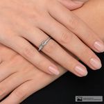 104834989-Anillo-de-infinito-de-plata-con-zirconias-para-mujer