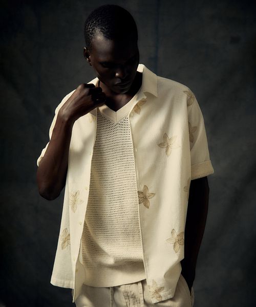 Camisa casual Sfera ivory con estampado floral para hombre