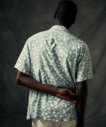 104939996-Camisa-casual-Sfera-aqua-con-estampado-floral-para-hombre