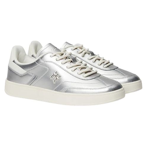 Zapato casual Tommy Hilfiger color plateado para mujer