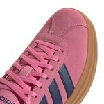 104942757-8.jpg