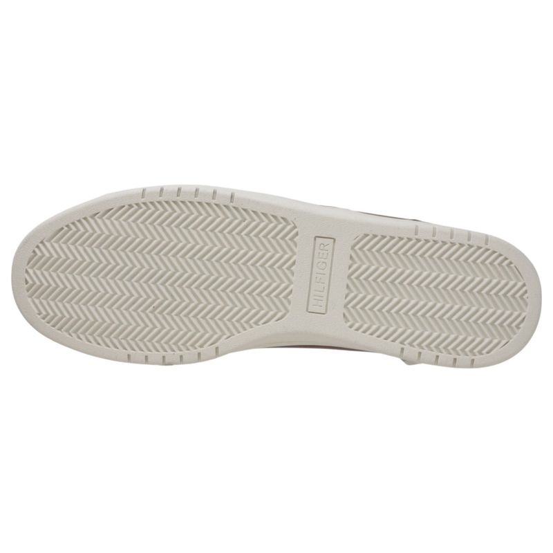 104844860-Zapato-casual-Tommy--Hilfiger-cafe-para-hombre