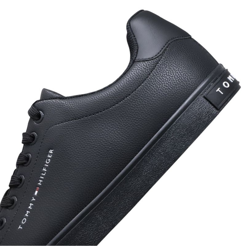 104844863-Zapato-casual-Tommy--Hilfiger-negro-para-hombre