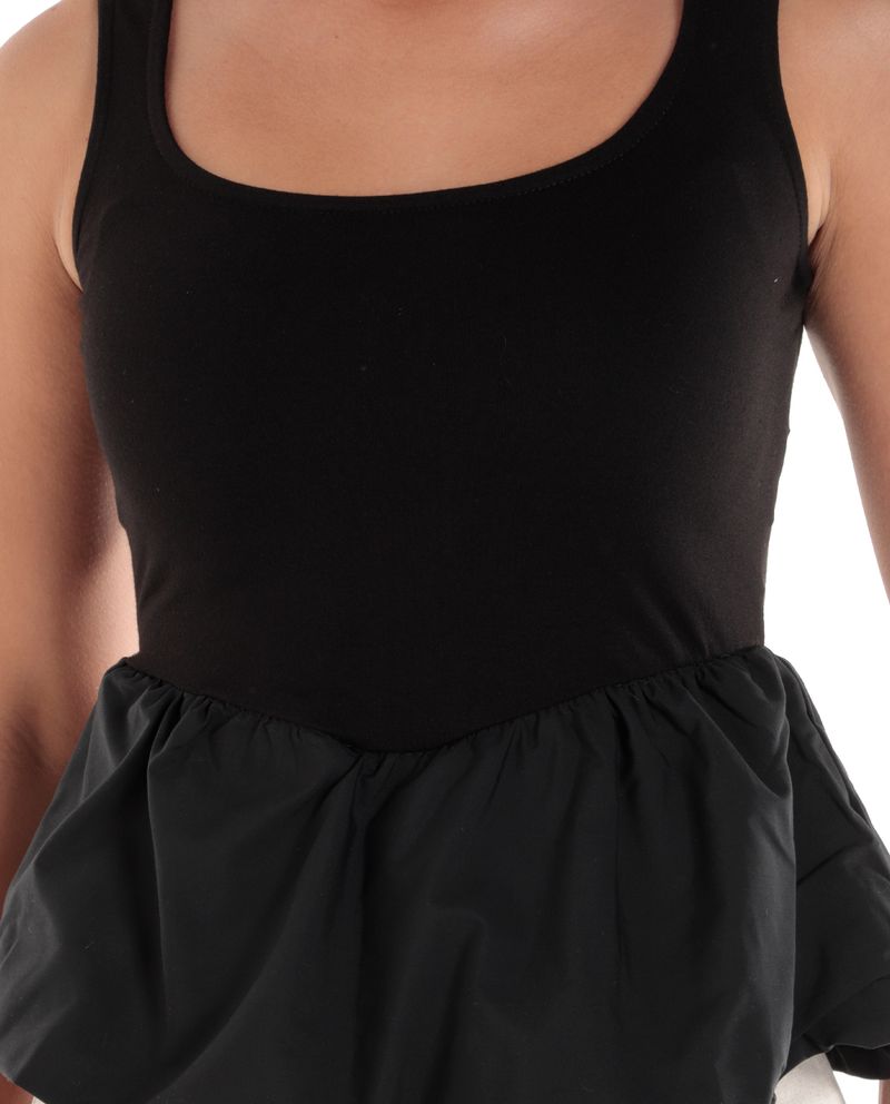 104867249-Blusa-No-Comment-peplum-negra-sin-mangas-para-mujer