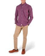104789393-Camisa-casual-PuroEGO-custom-fit-roja-cuadriculada-para-hombre