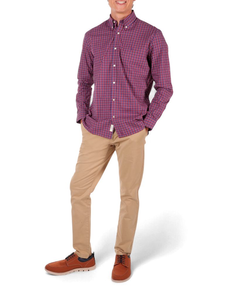 104789393-Camisa-casual-PuroEGO-custom-fit-roja-cuadriculada-para-hombre