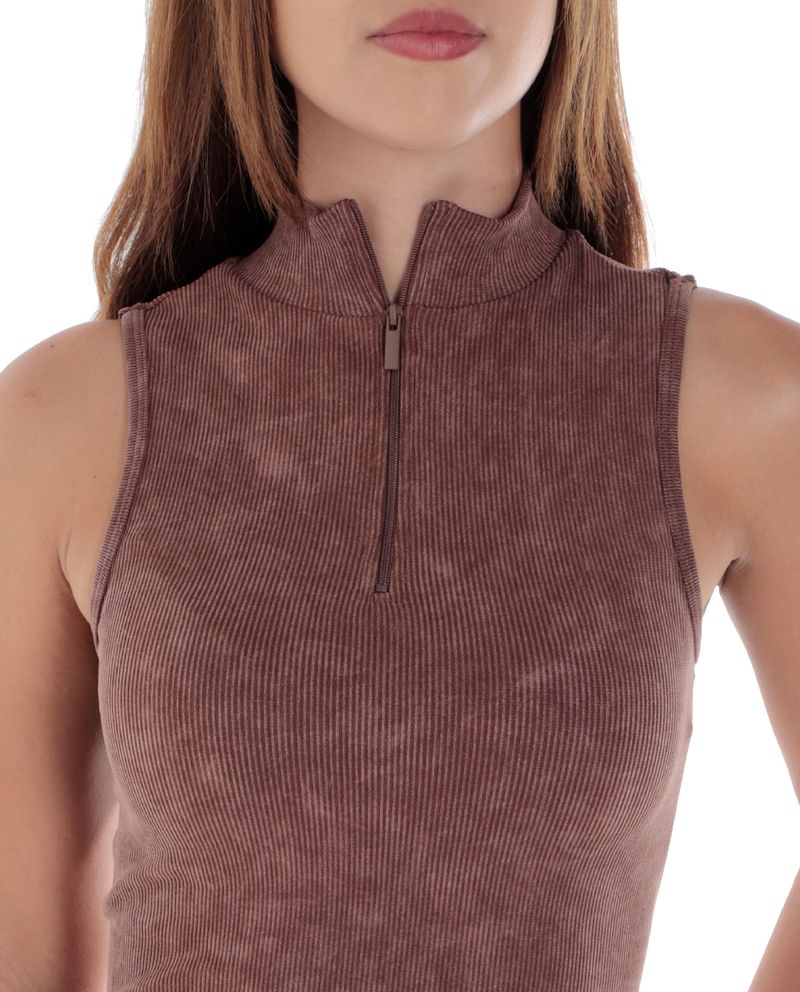104883013-Blusa-No-Comment-crop-top-sin-mangas-para-mujer