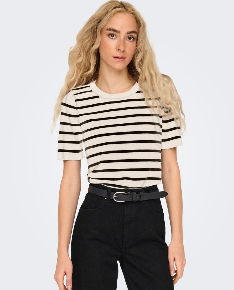 104915190-Blusa-Only-casual-manga-corta-para-mujer