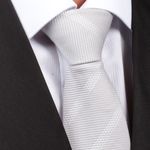 104815943-Corbata-regular-fit-Unexpected-rayada-para-hombre