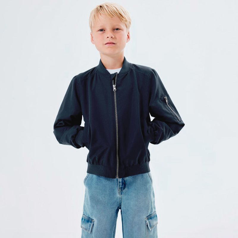 104935496-Chaqueta-azul-solido-para-niño