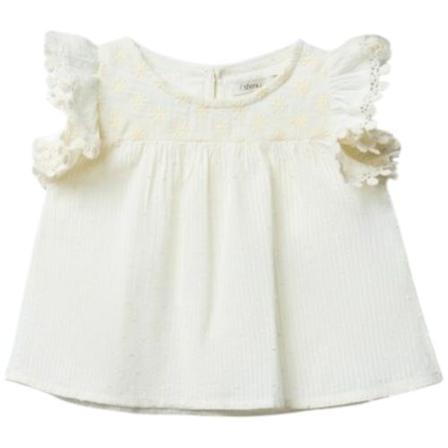 Blusa blanca con bordado para niña