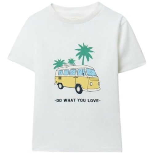 Camiseta blanca con estampado para niño