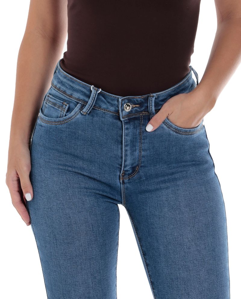 104851829-Jeans-Most-Wanted-skinny-azul-de-cintura-alta-para-mujer
