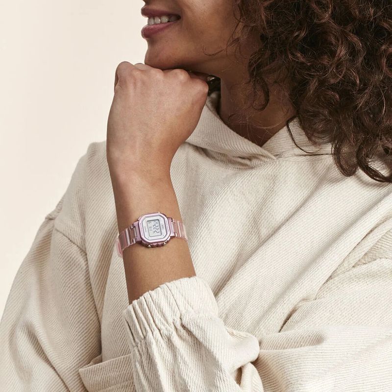 104922258-Reloj-Casio-digital-de-resina-color-rosado-para-mujer