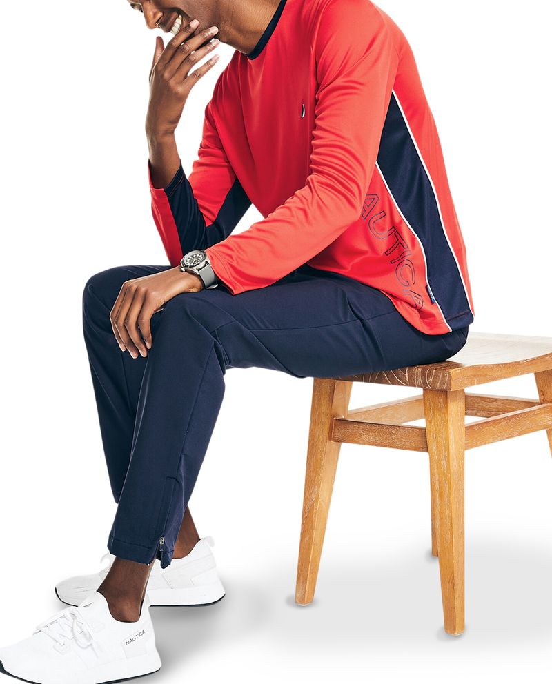 104869600-Camiseta-de-baño-Nautica-roja-color-block-para-hombre