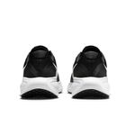 104926843-Zapatos-Nike-Revolution-8-deportivos-color-negro-para-hombre