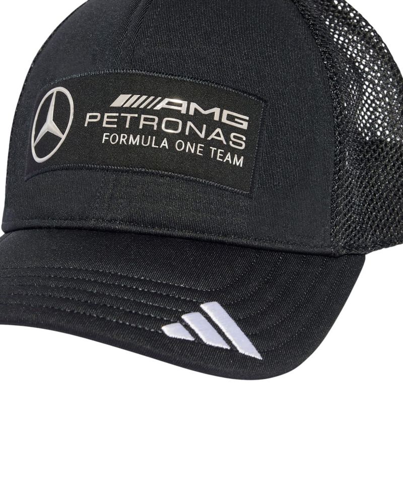 104948064-Gorra-deportiva-adidas-x-Mercedes-AMG-Petronas-F1-color-negro