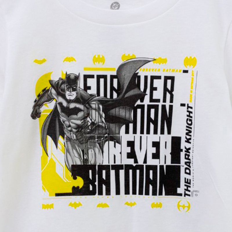 104927223-Camiseta-blanca-con-estampado-Batman-para-niño