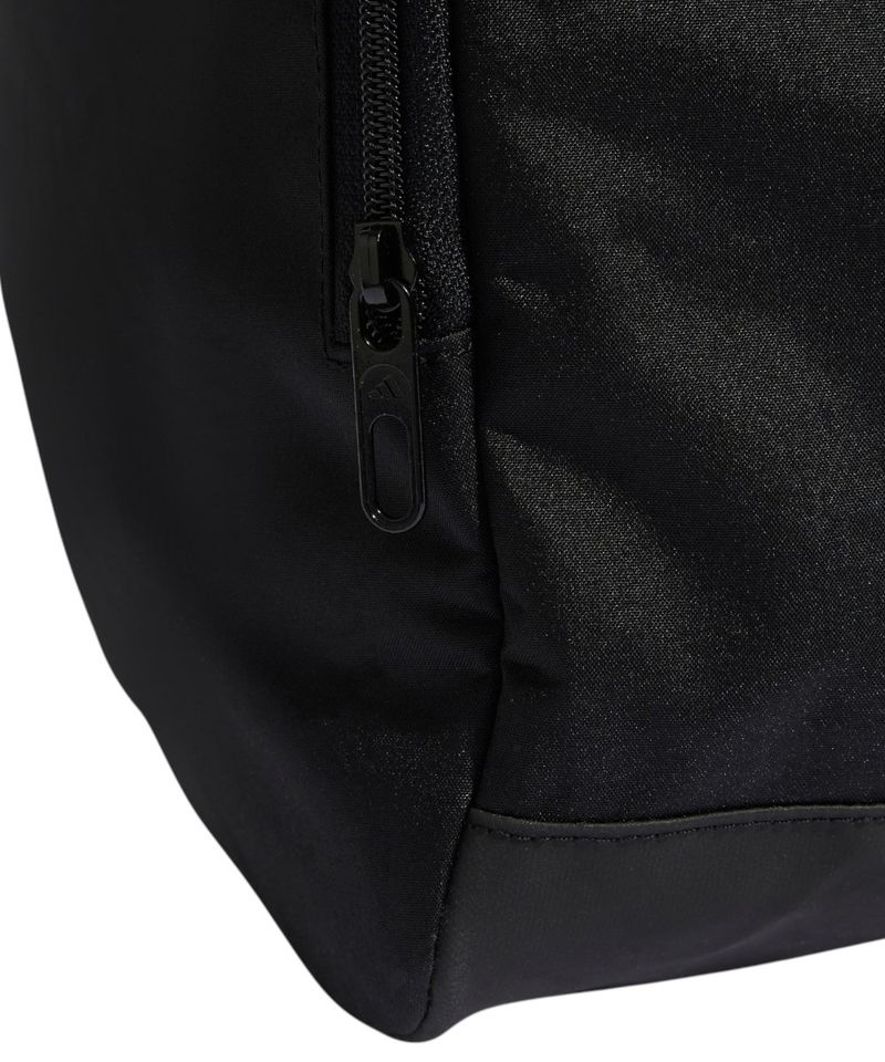 104948062-Maletin-deportivo-adidas-negro