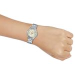 104922265-Reloj-Casio-analogo-de-acero-inoxidable-plateado-para-mujer