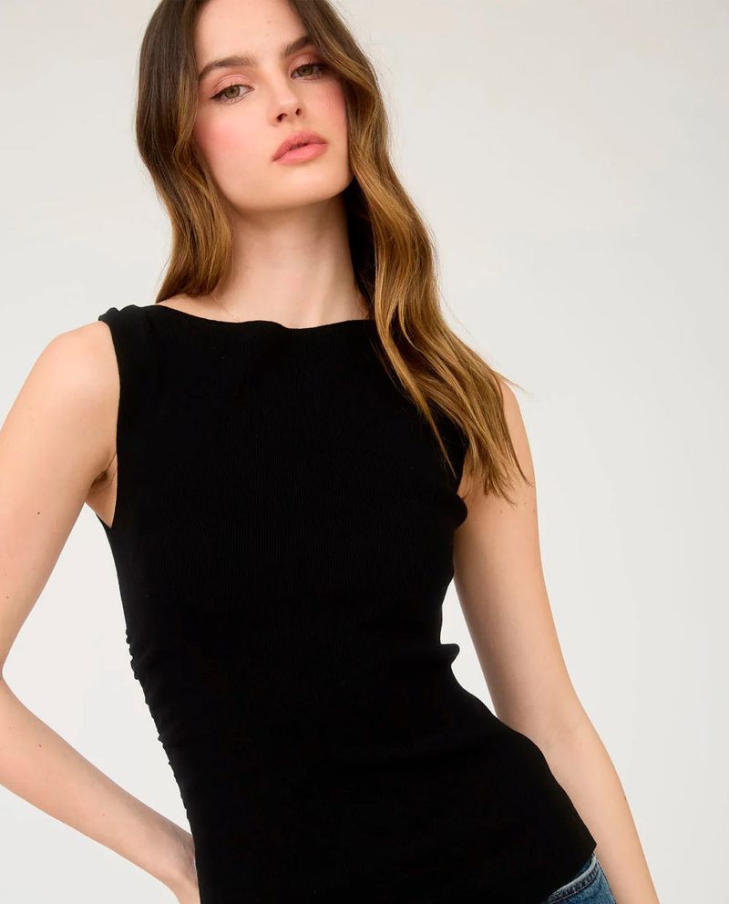 104952227-Blusa-Mine-casual-sin-mangas-para-mujer