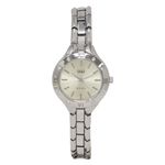 104947932-Reloj-Q-Q-analogo-de-metal-plateado-para-mujer