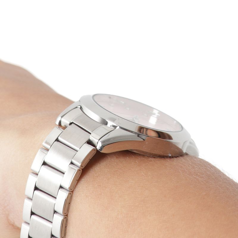 104947934-Reloj-Q-Q-analogo-de-metal-plateado-para-mujer