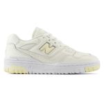 104852802-Zapato-New-Balance-550-casual-color-blanco-para-mujer