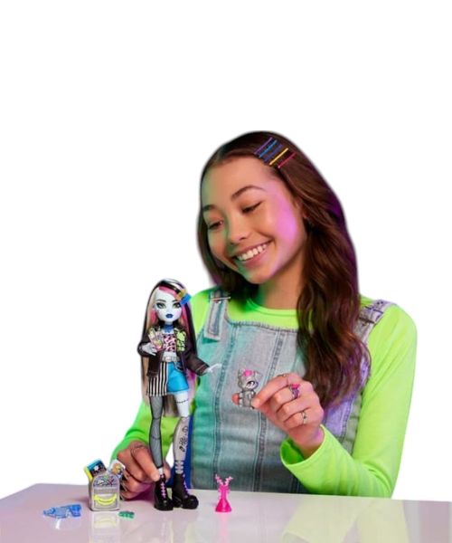 Muñeca de moda Monster High con mascota Count Fabulous y accesorios