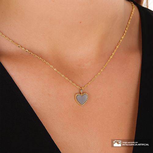 Collar con dije de acero inoxidable enchapado en oro de 18k 1mm-18" para mujer