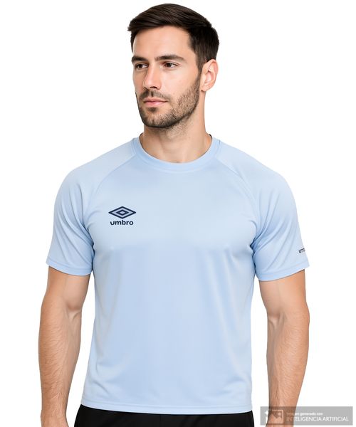 Camiseta deportiva running Umbro celeste estampada para hombre