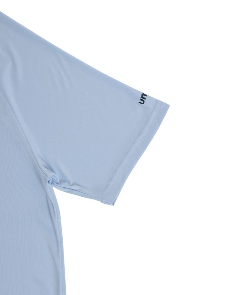 104891189-Camiseta-deportiva-running-Umbro-celeste-estampada-para-hombre