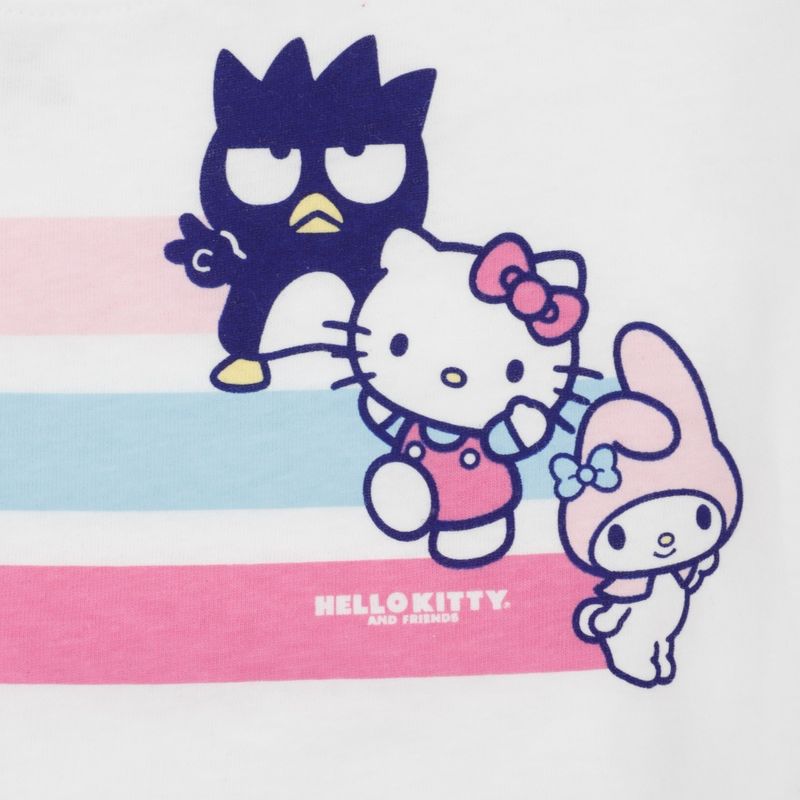104847612-Blusa-blanca-con-estampado-Hello-Kittty-para-niña