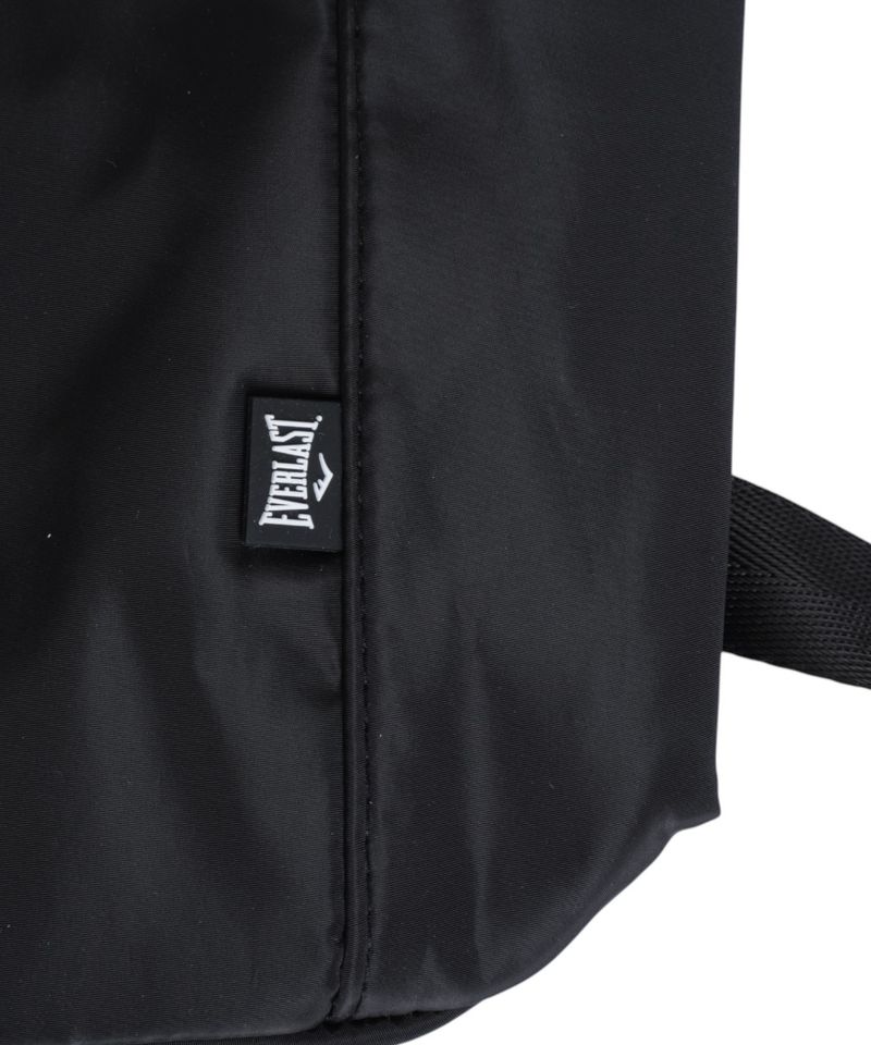 104937493-Mochila-deportiva-estilo-morral-Deluxe-Arielle-Everlast-negra