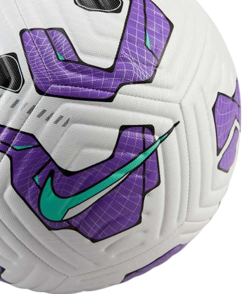 104947402-Balon-de-futbol-Nike--5-color-blanco-y-magenta