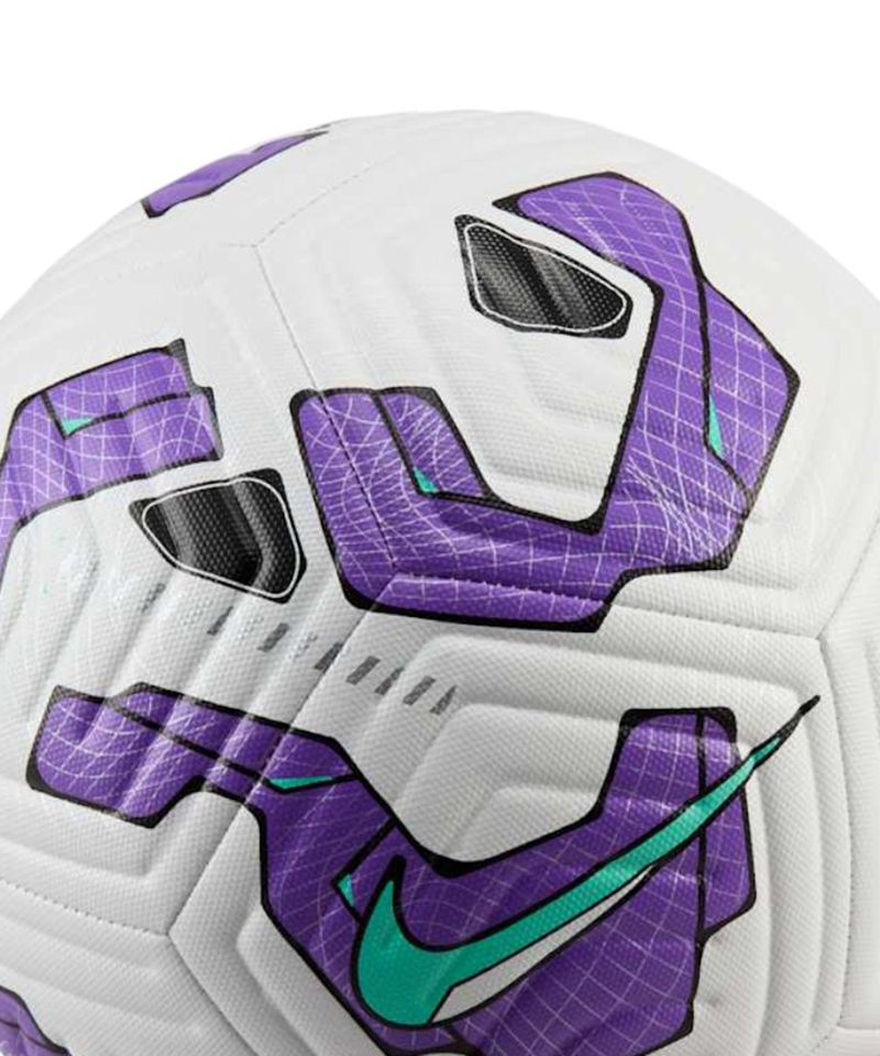 104947402-Balon-de-futbol-Nike--5-color-blanco-y-magenta